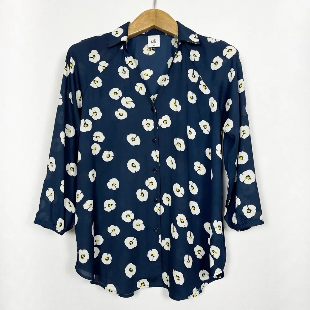 CAbi Go To Button‎ Up Daisy Navy Blue Relaxed Blouse Style #5705 Size XS - Picture 2 of 11